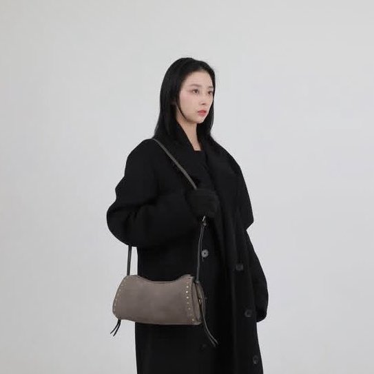 iz_remi's tweet image. Absolute slayage !!! Ketchy follow Yunkyoung's brand kiku_official_ on instagram #RocketPunch #Yunkyoung