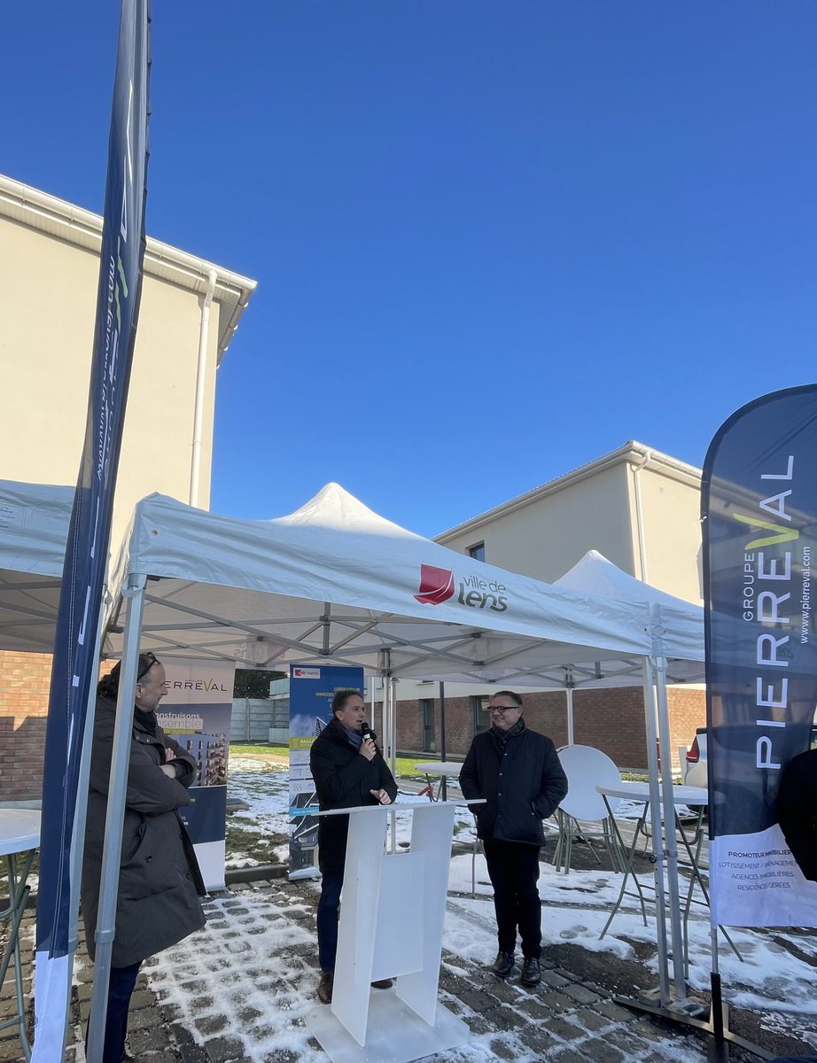 Et sur une friche naquit une résidence de 42 LLI ! Construite par Pierreval cette résidence de 42 #logements a été inaugurée par Mr Sylvain Robert maire de <a href="/VilleDeLens/">VilleDeLens</a>. La ville que la ville au service des #habitants.  <a href="/CDC_Habitat/">Groupe CDC Habitat</a> <a href="/prefet59/">Préfecture de la région Hauts-de-France et du Nord</a>