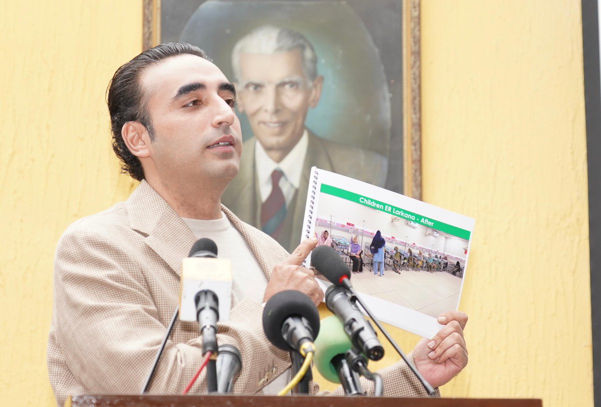 BBhuttoZardari's tweet image. My speech today at child life emergency civil hospital Karachi. Celebrating 15 years of public private partnership between Government of Sindh and the Childlife foundation. We have built 9 Emergency Centers  to international standards in every teaching hospital in Sindh. We have…