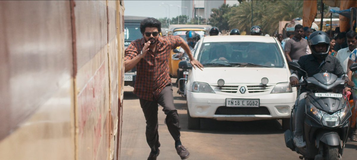 muthu_asf's tweet photo. 4 Years Of Masterpiece 💥 JD 😎
#4YearsOfBlockbusterMaster https://t.co/R3vAD4QNoC
