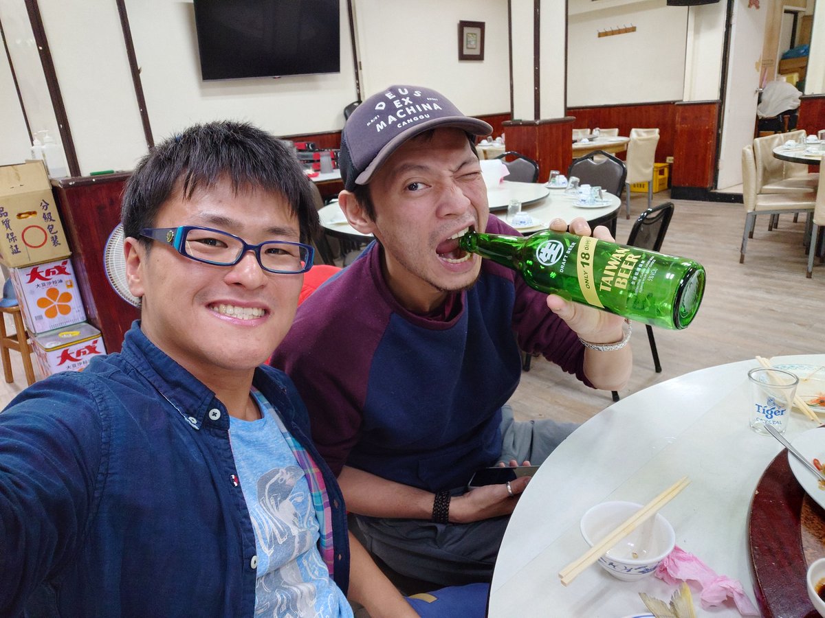 今晩はタイでお世話になったエドさんとご飯！
思い出話に近況報告と楽しい時間を過ごしました！！