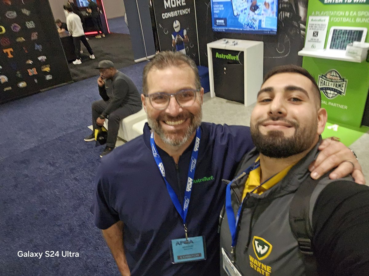 It was great seeing <a href="/Coach_Staten/">Mark Staten</a> and <a href="/AstroTurfUSA/">AstroTurf</a> at the AFCA in Charlotte. Truly innovators in the turf game. #AstroTurfAFCA2025
