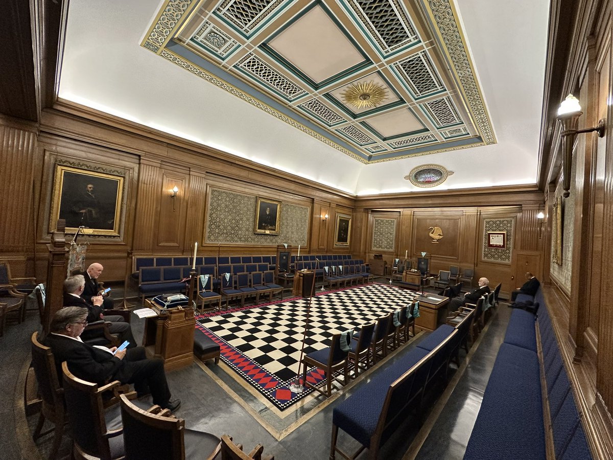 First Installation of the year at Billingsgate Lodge No 3443 <a href="/UGLE_GrandLodge/">United Grand Lodge of England</a>.  A great start in LR No 17, the Buckinghamshire Temple….absolutely amazing !