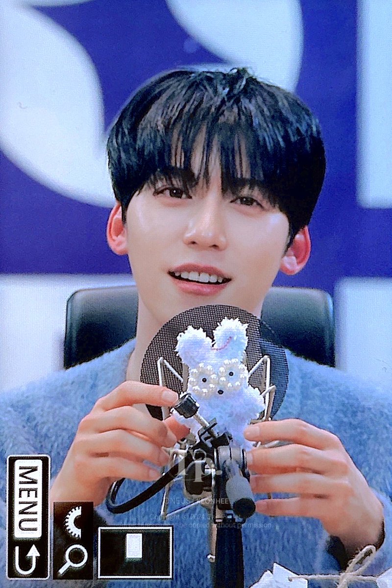 theplanet627's tweet photo. 250113 아이돌라디오
#건희 #KEONHEE #ONEUS #원어스 https://t.co/QbUhjJ8MCh