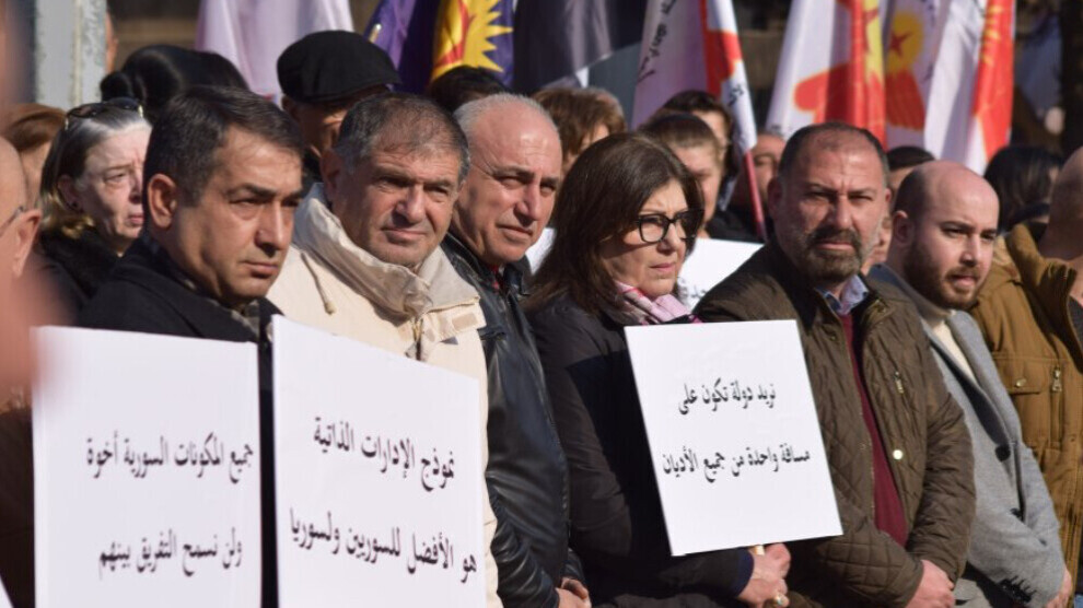 ArMaghak's tweet image. #Assyrians and #Syriacs living in northeastern #Syria argue that the most appropriate model of governance for the new Syria is the Democratic Autonomous Administration model.