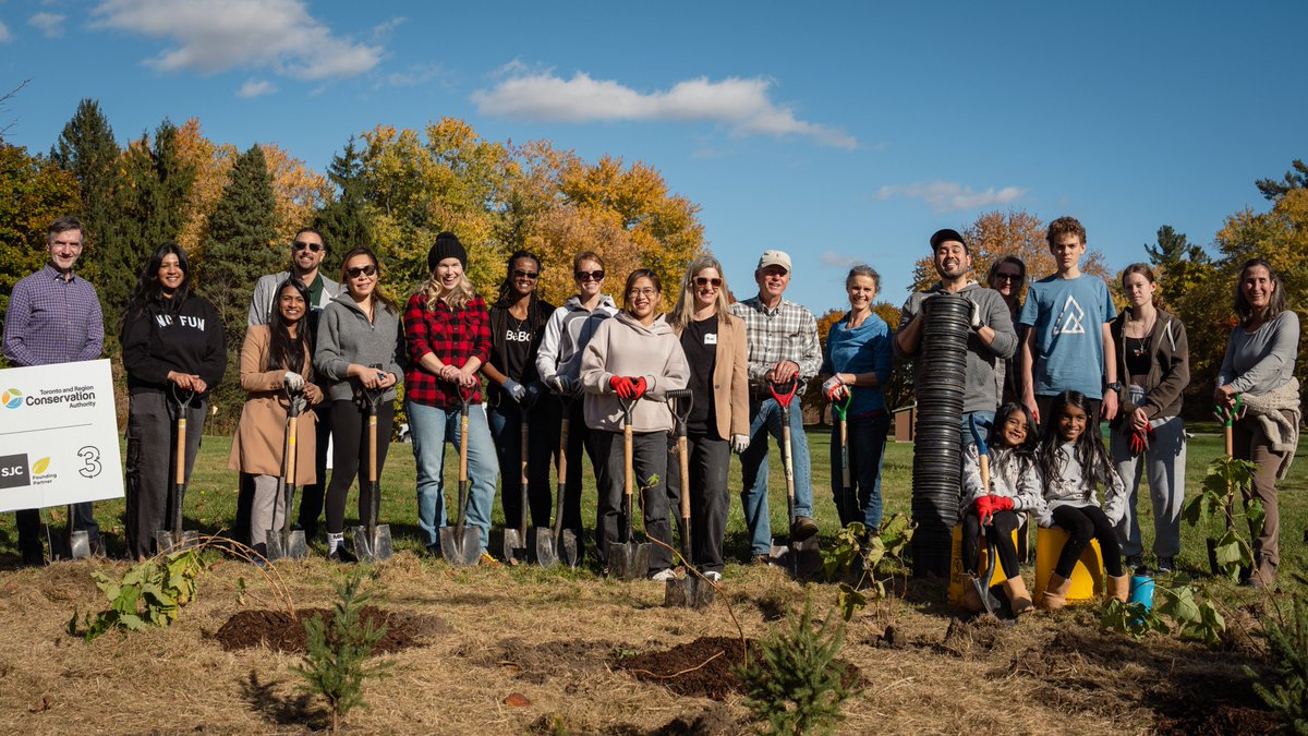 📣 #Volunteers Needed! 🌲

Want to plant trees with us this coming spring or fall? Sign-up to volunteer with Trees for Life at link in bio or treesforlife.ca/volunteer.