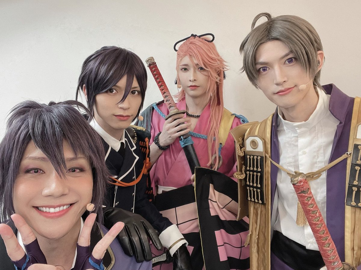 yoshihidesasaki's tweet photo. 「刀剣乱舞 ONLINE」
十周年おめでとうございます！

これからも刀剣乱舞が、
たくさんの人に愛されますように🌸

#刀ステ
#刀剣乱舞
#とうらぶ
#宗三左文字 
#刀剣乱舞十周年 https://t.co/WYqMHKEfz4