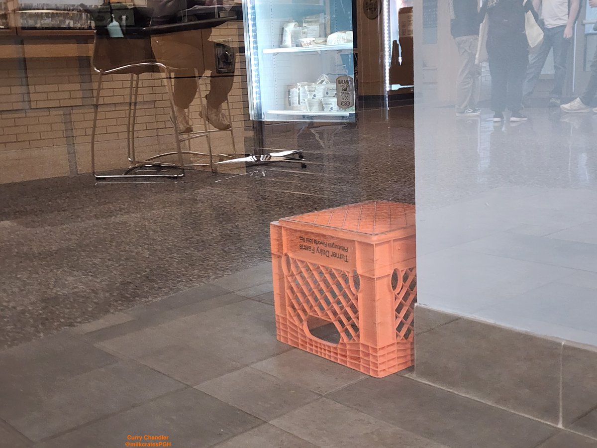 MilkcratesPgh's tweet image. #pittsburgh #milkcrates #photography #streetphotography #cityscapes #turnerdairy #pennsylvania #urbanphotography #cities