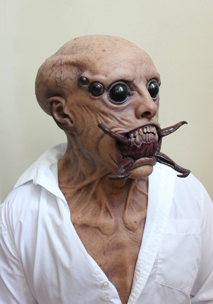 REALFLESHMASKS's tweet photo. The arachnoid silicone mask #realisticmask #alienmask #siliconemask https://t.co/FRS1niXpwQ https://t.co/RHBAfkvN8F