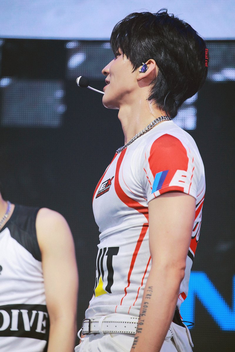 240727 1st 콘서트 [THE FLAG : A TO V] 앵콜

#배너 #곤 #이원서 #원서 #VANNER #GON #곤쳤다 <a href="/VannerOfficial/">VANNER 배너</a>