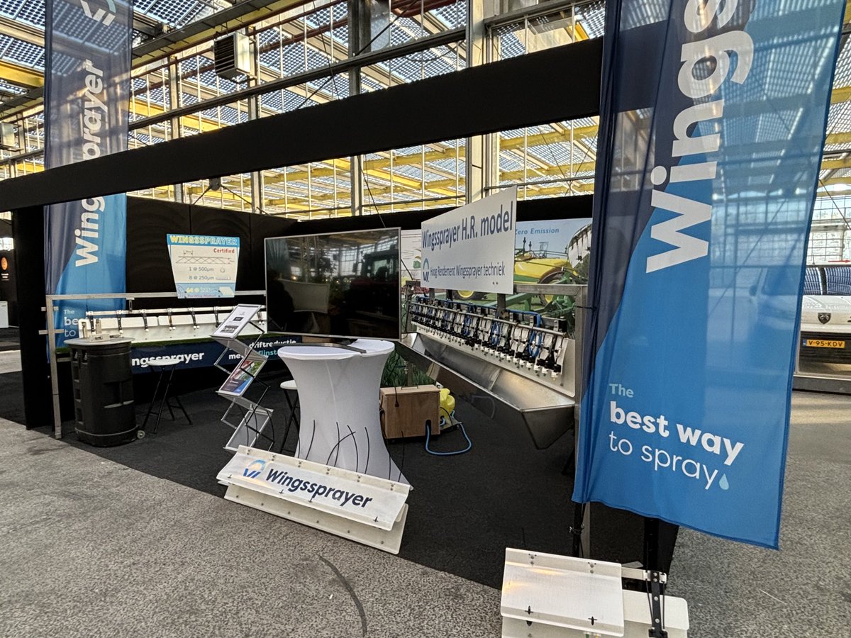 Stand bijna klaar voor de #Bloembollenbeurs in Vijfhuizen start morgen