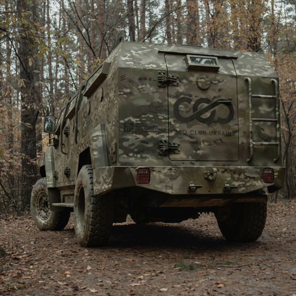 CEO Club provided camouflage for the Roshel MRAP for CRAF UA, a team that camouflages military equipment and vehicles. This is our second project with CRAF UA to support the Ukrainian Defense Forces.