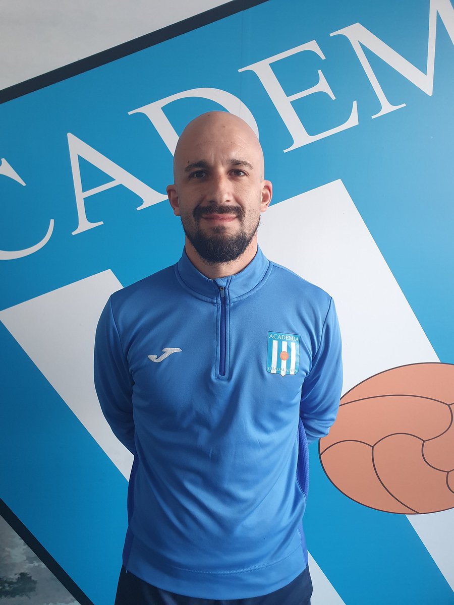 Mario Louro se convierte en el nuevo entrenador de la Academia Albiceleste en categoria en Preferente. Confiamos en un  mister de nuestra cantera para conseguir el objetivo.

A Angel Castillo le agradecemos toda su
dedicación, trabajo y esfuerzo y le deseamos lo mejor.