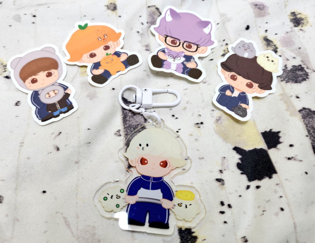 marsworld98's tweet photo. Thank you, @chillidraws !! Super cute nila, especially si Dimoo Uji with Ppyopuli 🩵 https://t.co/bMLx5S7Gku