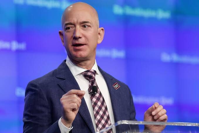 TropicalDonald's tweet photo. Li aqui no X que o Jeff Bezos anuncia fim definitivos de todas as políticas Woke na Amazon.
Grande dia.
#WokeOut https://t.co/7yDv2Io1yr