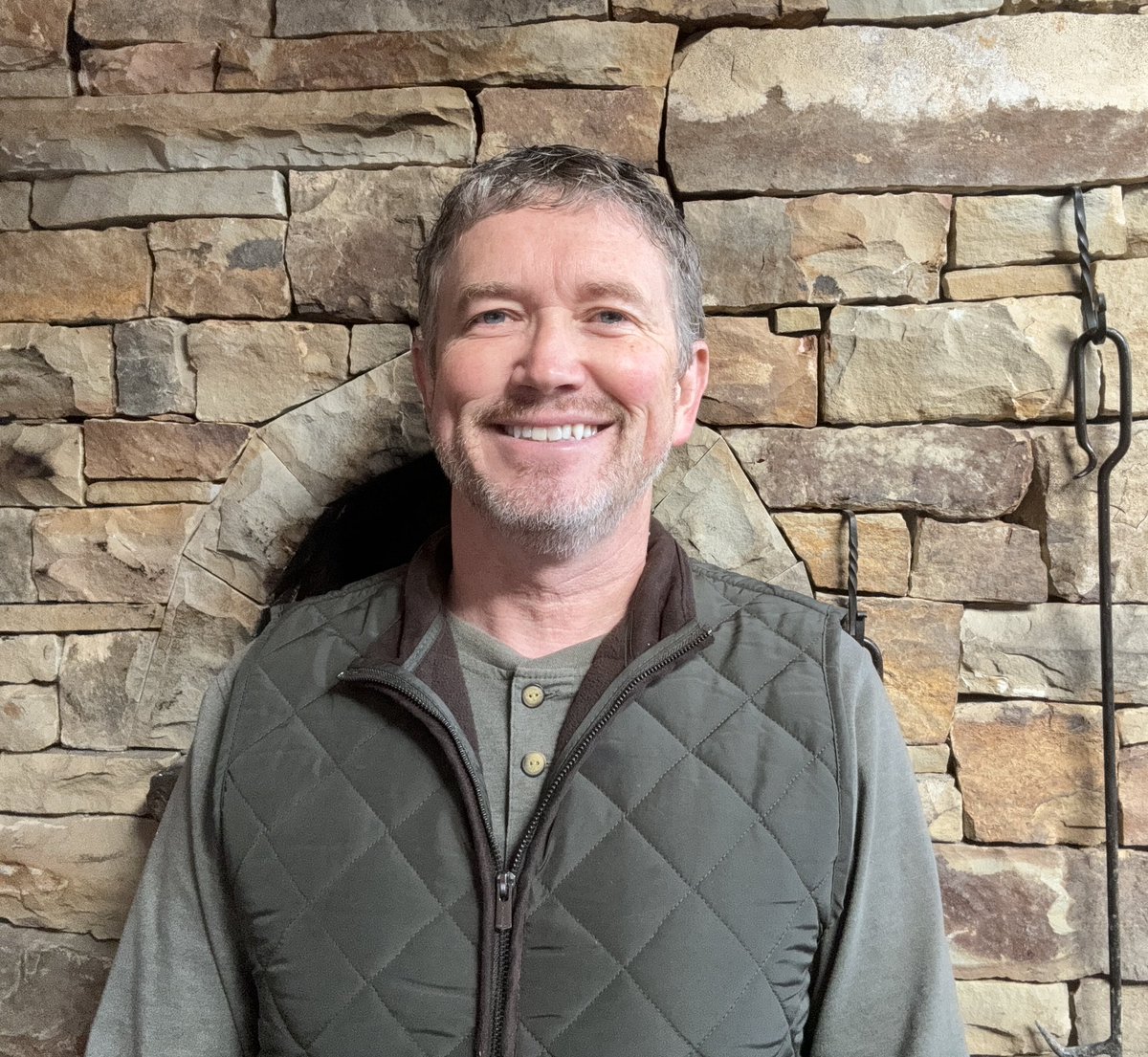 RepThomasMassie's tweet photo. Thank you for all the happy birthday wishes! I’m 54 today but I’ve aged a few extra years this past year. And guess what? I get to fly to Washington D.C. for my birthday and give those folks some liberty!#sassywithMassie https://t.co/kFN1xK6stn