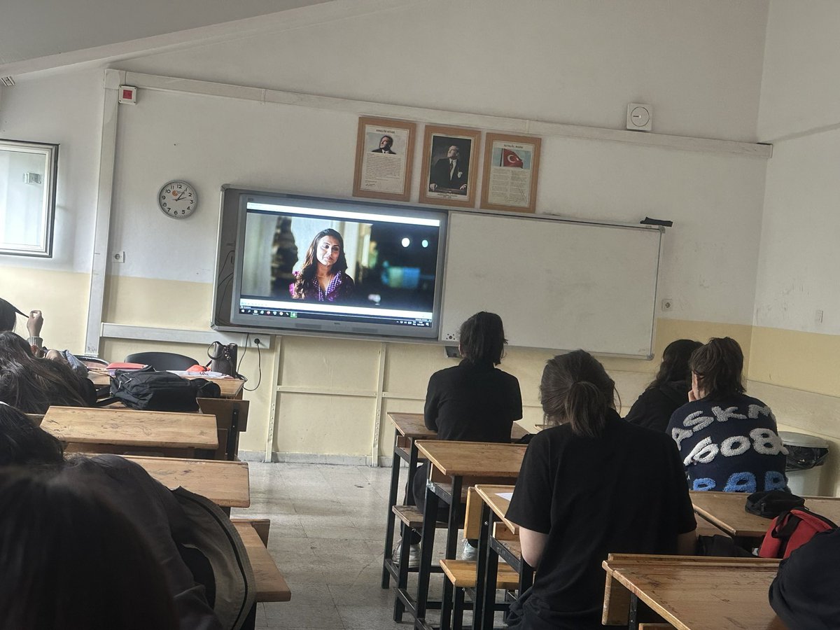 Tüm sınıflarımızda “Hıçkırık” filmi öğretmen ve öğrencilerimiz ile izlenmiştir.
<a href="/MamakilceMem/">Mamak İlçe Millî Eğitim Müdürlüğü</a> <a href="/elifozbek36/">Elif Özbek🇹🇷</a>