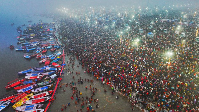 VEshrwal's tweet photo. प्रयागराज के पवित्र संगम पर आस्था और अध्यात्म की दिव्यता तथा समरसता के “महाकुंभ” के पावन अवसर पर आप सभी को हार्दिक शुभकामनाएं।🚩🙏 https://t.co/nhvwmbkvO5