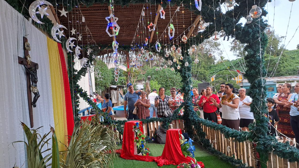 En el marco de las celebraciones de las fiestas patronales de nuestro querido municipio de #Siuna autoridades municipales, llevaron a cabo una emotiva cantata en honor a nuestro Señor de Esquipulas. 🙏🎶

🎉 ¡Viva el Señor de Esquipulas! 🙌

#2025AvanzandoEnRevolución