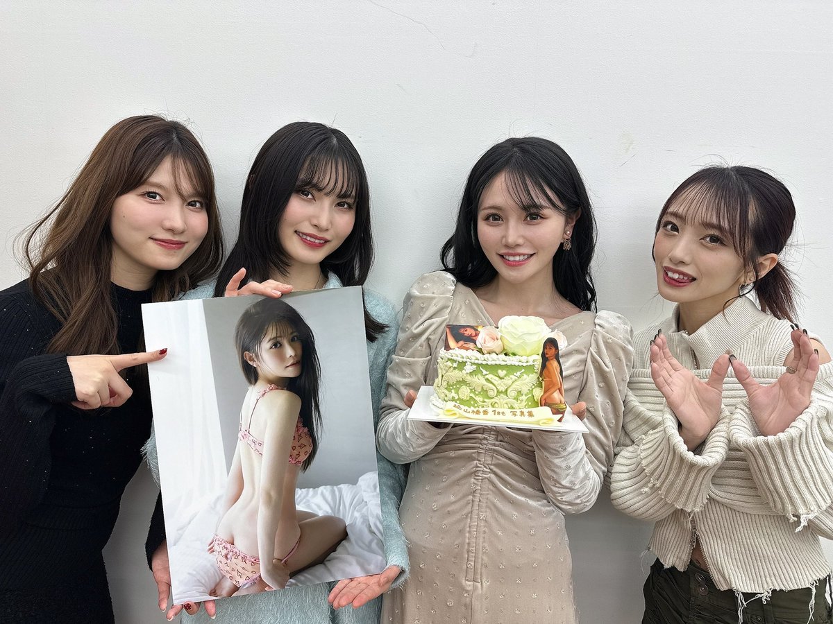 SHOWROOMありがとうございました！ #込山榛香1st写真集 おめでとう