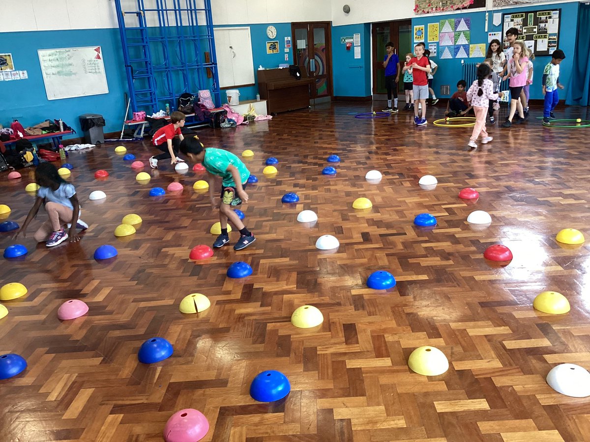 ElmsSIS's tweet photo. 5 Weeks to go ….  #halfterm https://t.co/fDlwe3YiIa