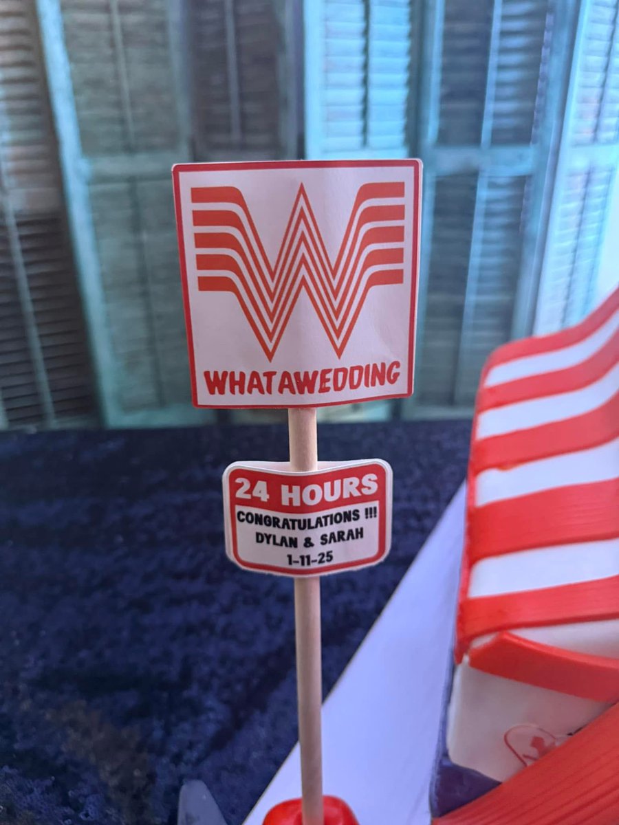 SarahSaenz1's tweet photo. We couldn’t have a wedding without having some @Whataburger 🥰 https://t.co/N0X87D8yMS