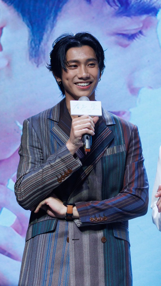 SonyChan14's tweet photo. #看見愛 #SeeYourLove
20250108 終映會
在這裡分享一些終映會碎片
#JinYun #RaidenLin #ChiayoLin #NatChen https://t.co/ULqdt7hFFl