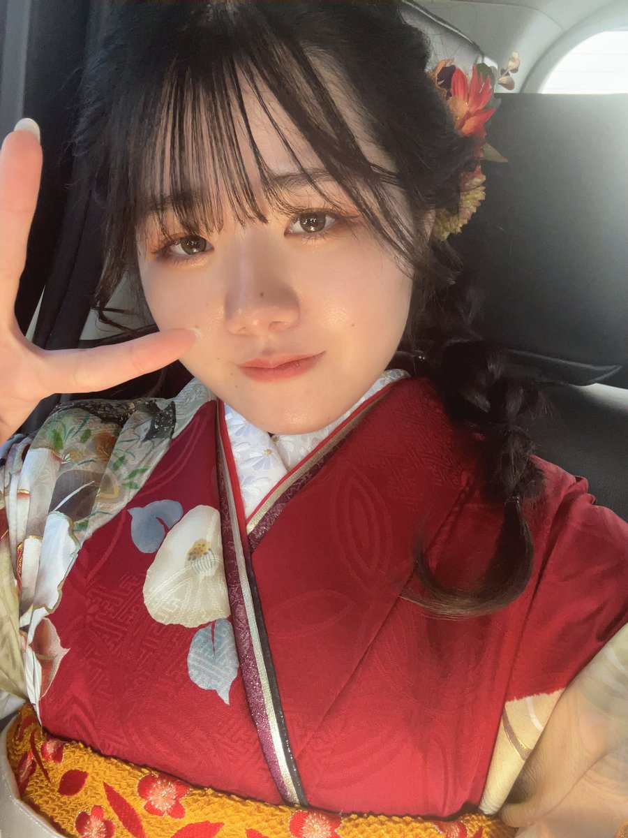 成人式❣️
振袖は1番好きな赤❤️