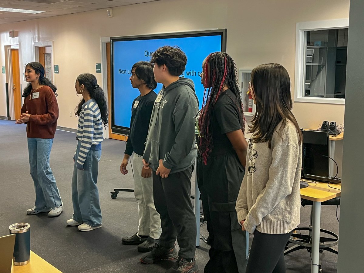 Robert Taylor tweet media