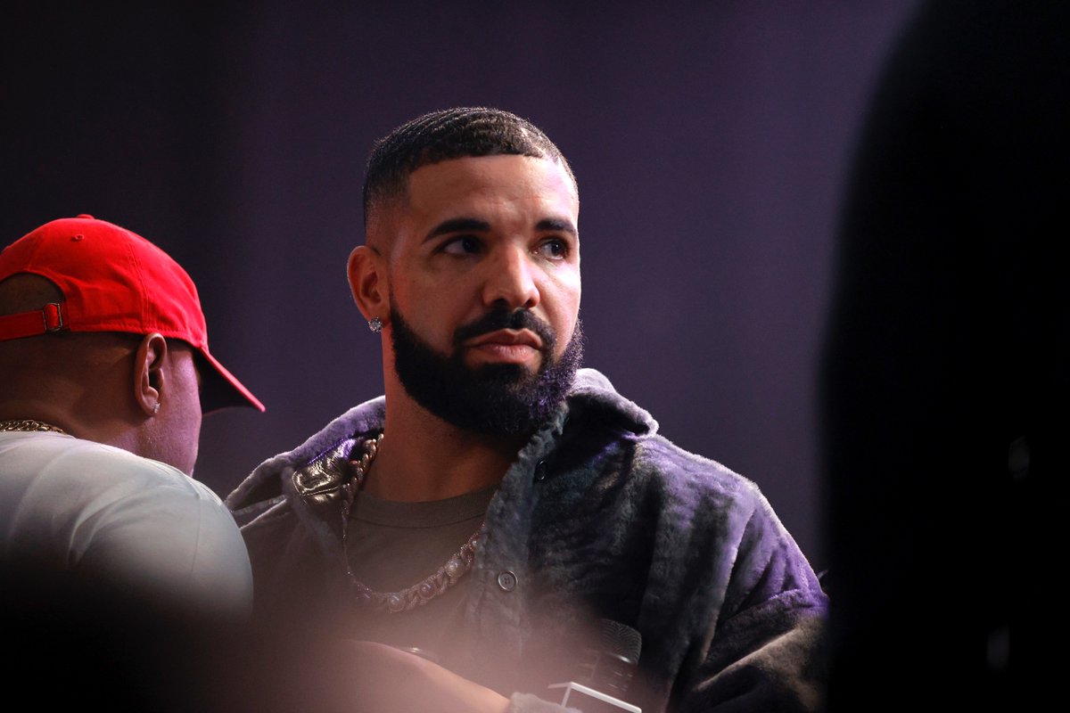 XXL's tweet photo. Drake's legal action against Universal Music Group and iHeartRadio is now set to be heard in court in Texas on Jan. 28. 

The rapper is accusing UMG of defamation in connection to Kendrick Lamar's "Not Like Us." Drake also claims UMG and IHR conspired to artificially inflate the song.