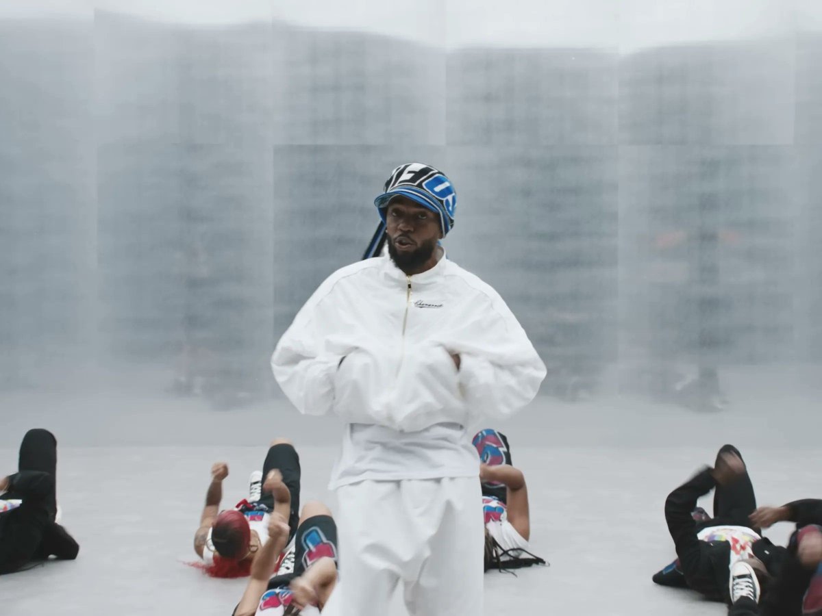 chartdata's tweet photo. Kendrick Lamar's "Not Like Us" has now surpassed 1 billion streams on Spotify. https://t.co/N1DvZ1ukMk