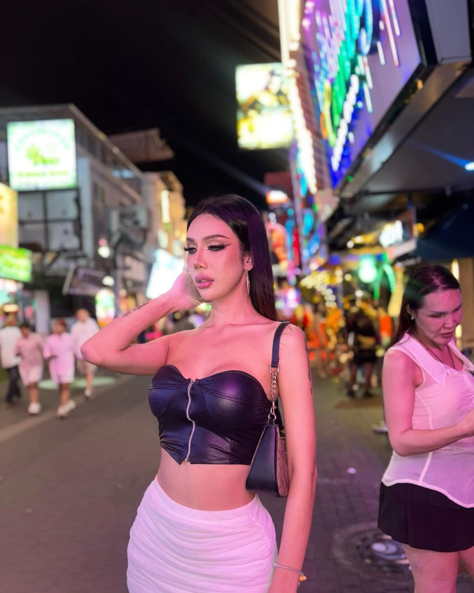 MadisonHeidy1's tweet photo. I’m new in Saudi ladyboy from Thailand 25 year old 🏳️‍🌈🇹🇭 text me my WhatsApp to meet +66623491127 #ladyboy_both_in_Riyadh #ladyboy_saudi #ladyboy_dammam #ladyboy_Alkhobar #ladyboy_jawhara #ladyboy_both_in_jeddah #Ladyboy_massage_saudi https://t.co/99JIvoyUsT