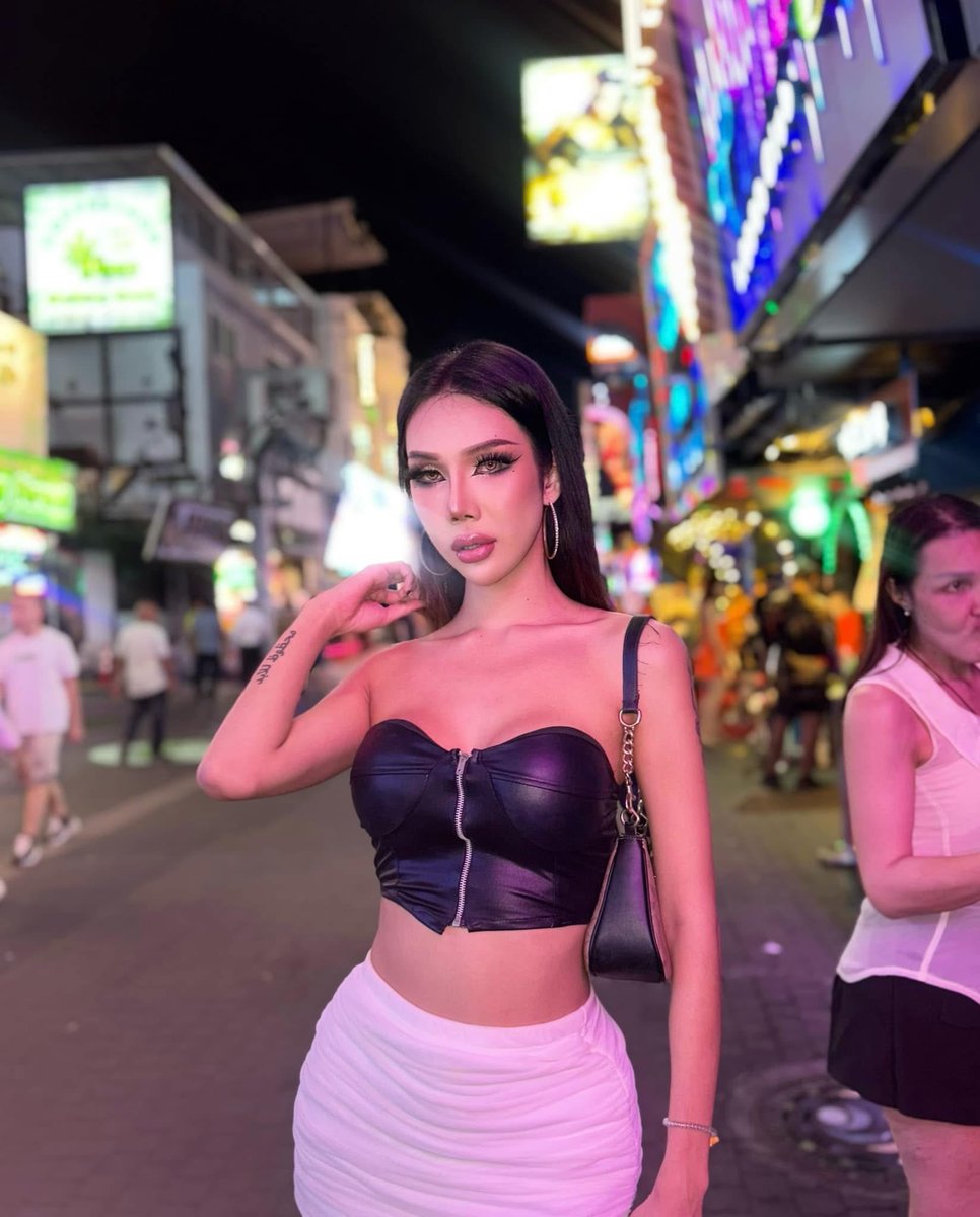 MadisonHeidy1's tweet photo. I’m new in Saudi ladyboy from Thailand 25 year old 🏳️‍🌈🇹🇭 text me my WhatsApp to meet +66623491127 #ladyboy_both_in_Riyadh #ladyboy_saudi #ladyboy_dammam #ladyboy_Alkhobar #ladyboy_jawhara #ladyboy_both_in_jeddah #Ladyboy_massage_saudi https://t.co/99JIvoyUsT