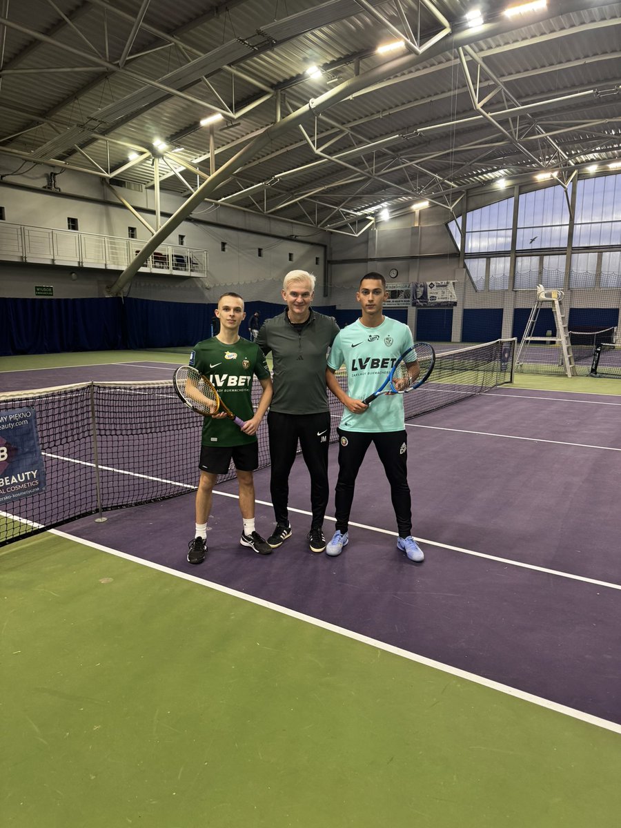 Dominik Poprawski tweet media