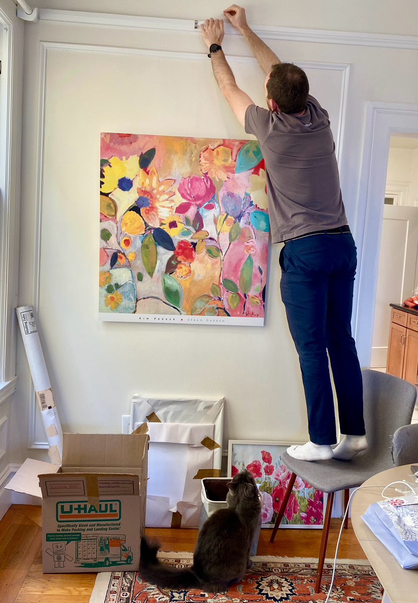 merlin_imaKITTY's tweet photo. so amnother umpdate : mine pawrents mobed , i hab been ver helpfol .. here , i supervies dade while he hang arte. https://t.co/ZY5sZClO0p