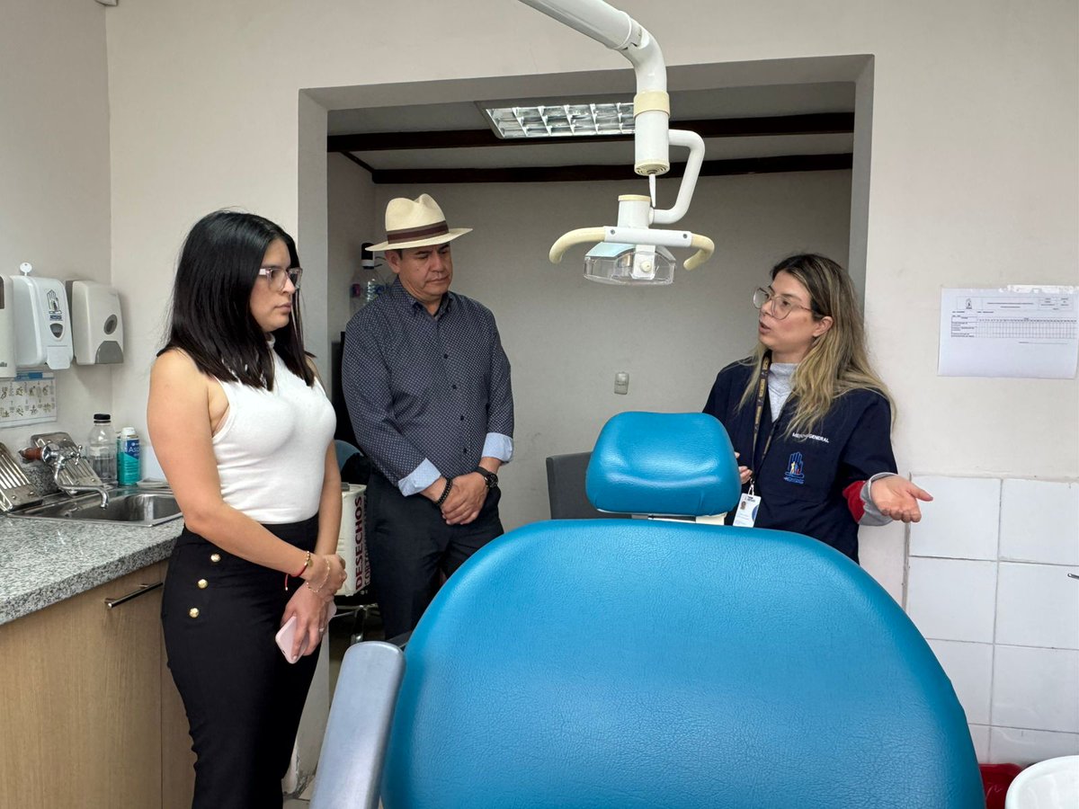 Francisca_LeonV's tweet photo. Recorremos el país #Guayas, #LosRíos, #Azuay, conversamos con nuestro personal de salud, con los afiliados. Verificamos atención, abastecimiento y avance de obras.
#Resolvemos por un Nuevo Ecuador donde los campesinos y pescadores artesanales tengan seguridad social de calidad. https://t.co/RrzJNATQvE