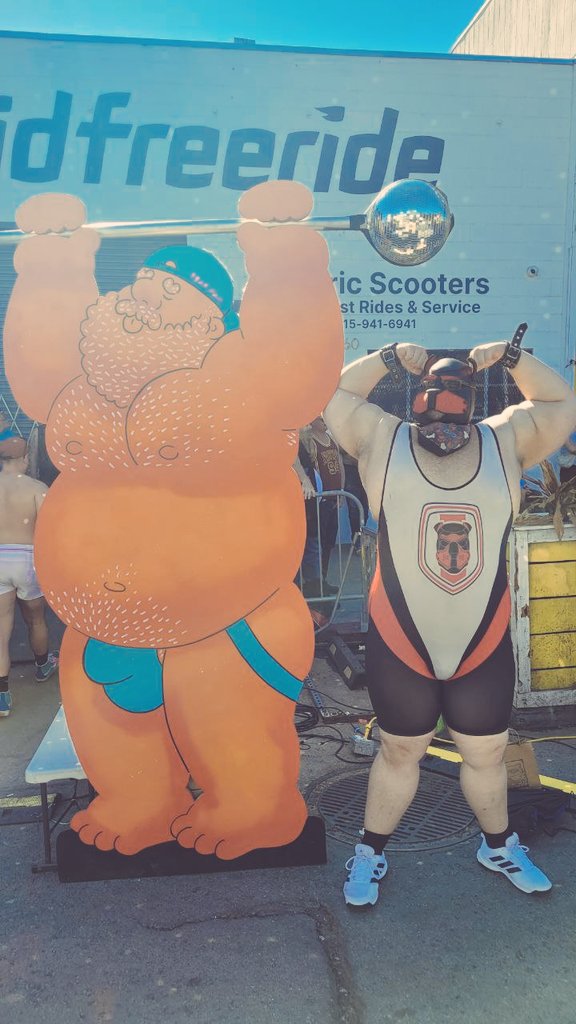 WolfVamp97's tweet photo. @BearrisonSF @bearpadart if only bears this big actually exist! #flexing 💪🏽🐺🤼🏽‍♂️ #wrestling #wrestle #wrestler #musclebear #bearwrestling #bearwrestler #wrestlebear #pup #pupbear #BDSM #BDSMbear #gaybdsm #gaybear #GayPupPlay #gaypup #gay #Bisexual https://t.co/1SI2iscjIk
