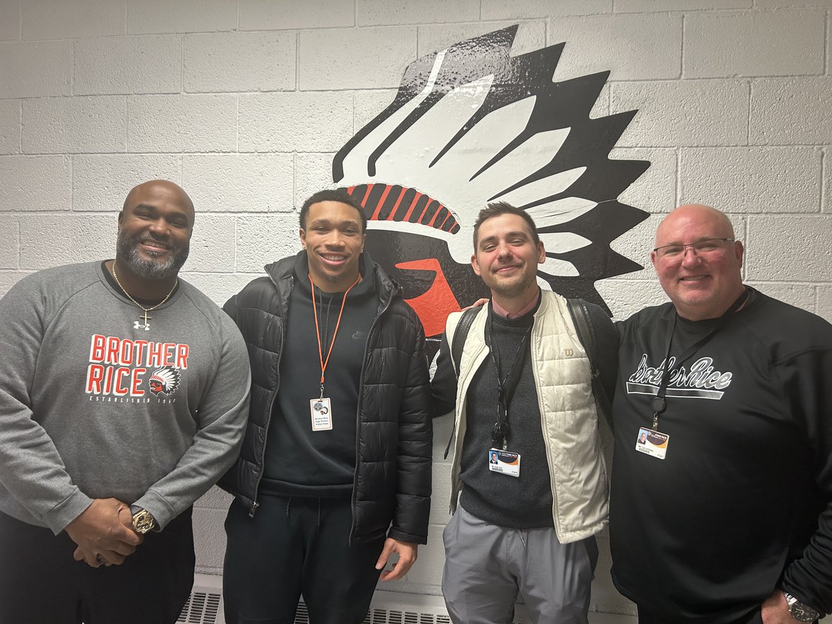 DaRon Gilbert ('19), a member of the Detroit Lions, stopped by Rice during the team’s playoff run. Pictured with Coach Marshall, Mr. Calcaterra, and Coach Galli, Daron’s visit highlights the enduring bond between Rice and its alumni.

Go Lions!
