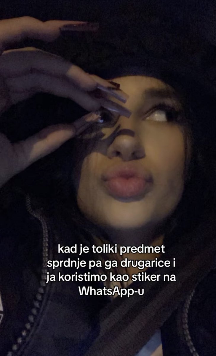 stefidzax's tweet photo. hahahaha dešava mi se https://t.co/3Ecb4D9ldu