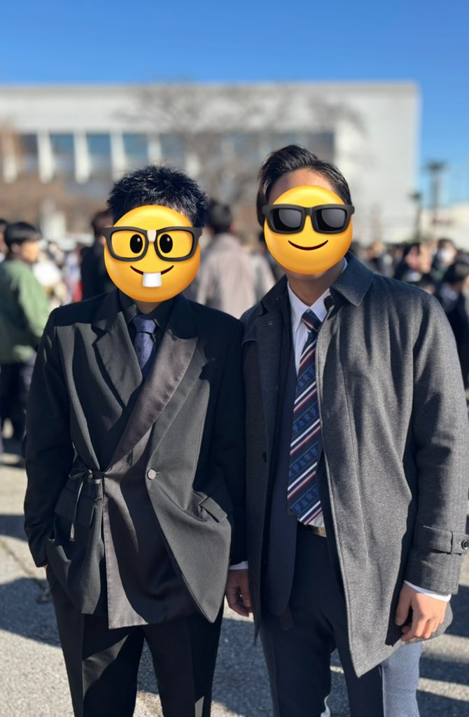 xo8a_00's tweet photo. 成人した https://t.co/Dn4zQ1S0Fd