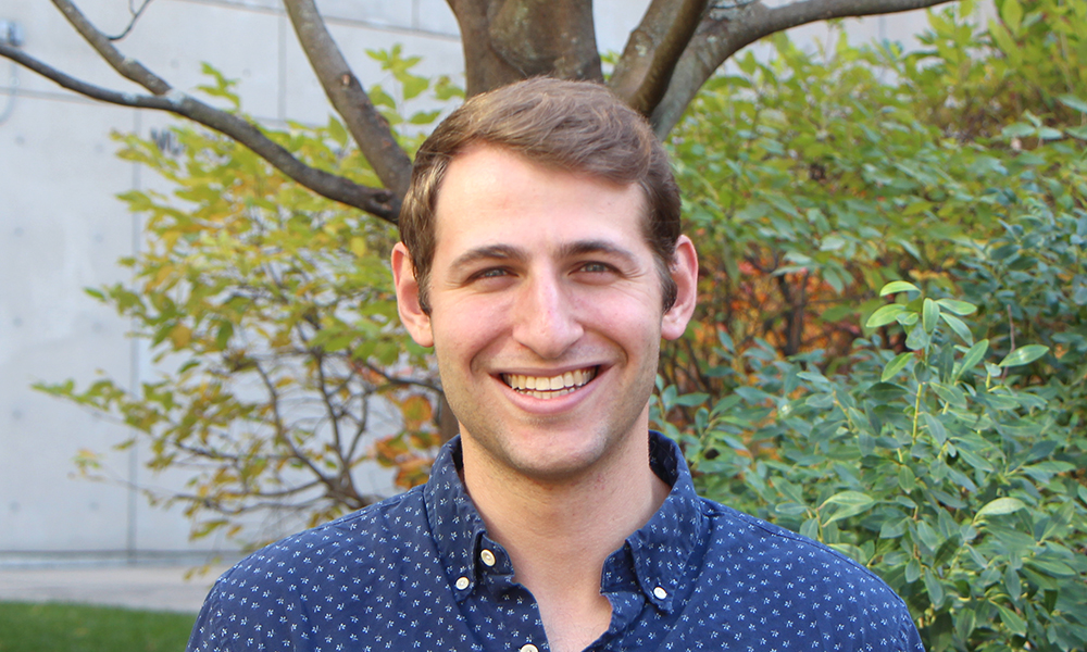 MCB_Harvard's tweet photo. Neuroscience Graduate Adam Lowet Wins Bowdoin Prize for Essay on Risk and Learning @Adam_Lowet @naoshigeuchida @RachelleGaudet @HarvardGSAS @Harvard  https://t.co/LwbLpZtCQw https://t.co/zB7Kh4w01S