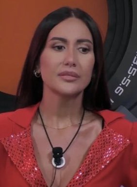 comment322's tweet photo. JESSICA CHE DICE “FALSO”

MADONNA È ON FIRE #grandefratello https://t.co/VLSPIPWjFJ