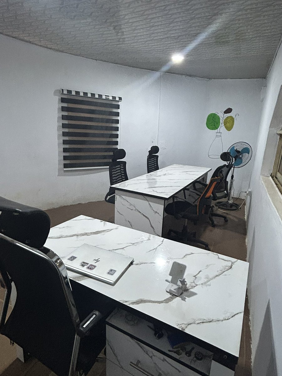 TechAndCoHub's tweet photo. 📍Located at YABS Building, Beside Bukateria, University of Ilesa.
📅 Mon-Sat | ⏰ 8 AM - 6 PM

Your journey to productivity and innovation starts here!

📞 08109444509 | 08132474502
Let’s connect 👉  https://t.co/y6U0ifs76j

#TechAndCoHub #NewInIlesa #Ilesa https://t.co/2VLFMFcf2J