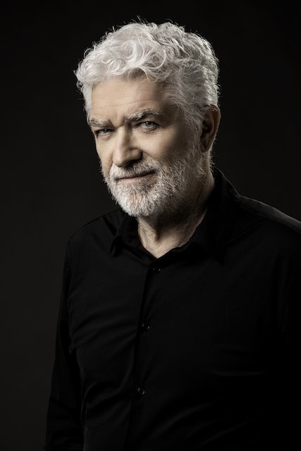 Le «Cronache fantastiche» di #Buzzati, nuova ed. 2024: raccolta di oltre 100 elzeviri dal <a href="/Corriere/">Corriere della Sera</a> presentata da Lorenzo Viganò e <a href="/gioeledix/">Gioele Dix</a> alla <a href="/MondadoriStore/">Mondadori Store</a> di Milano Duomo.
Giovedì 16.1 alle 18:30.
eventi.mondadoristore.it/it/event/2025/…