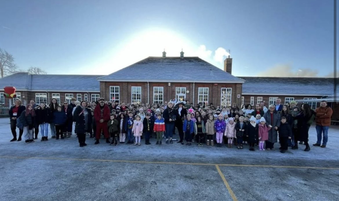 Herts High Sheriff tweet media