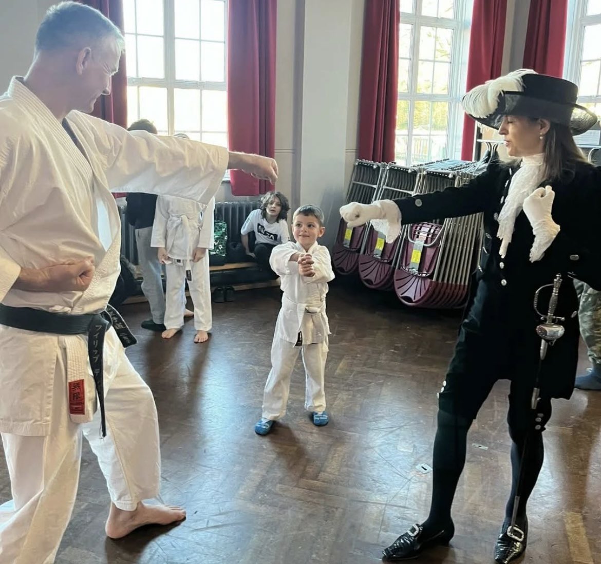 Herts High Sheriff tweet media