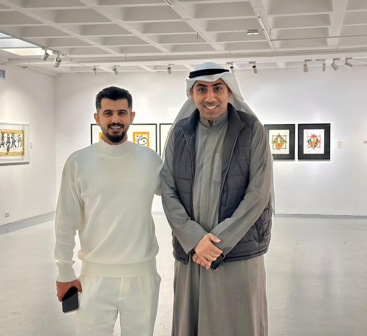 qdmos's tweet image. من ندوة اليوم التي ناقشنا بها رواية #سنة_القطط_السمان
مع الروائي القدير إبراهيم فرغلي
وحضور الأكاديميين والأصدقاء والقراء..

د.فيصل الوزان
أ.خالد العبدالمغني
أ.فهد العودة
أ.صبيح السلطان
وغيرهم ممن شرفوني بحضورهم ومداخلاتهم القيمة..