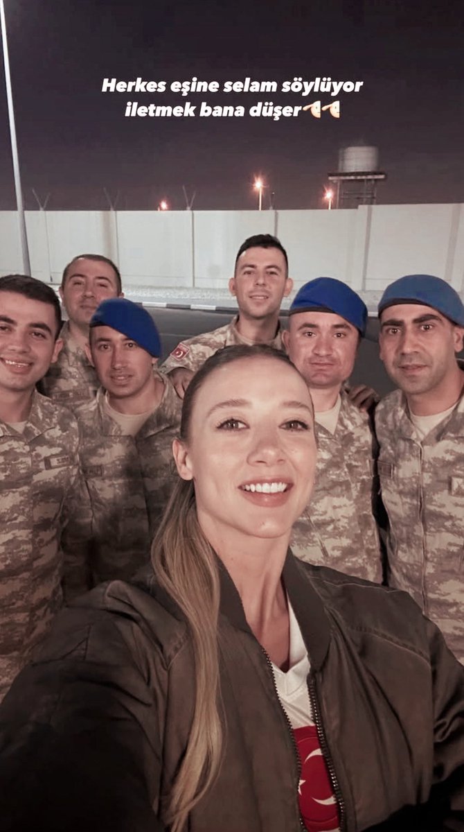 nerden baksan kral hareket mesela