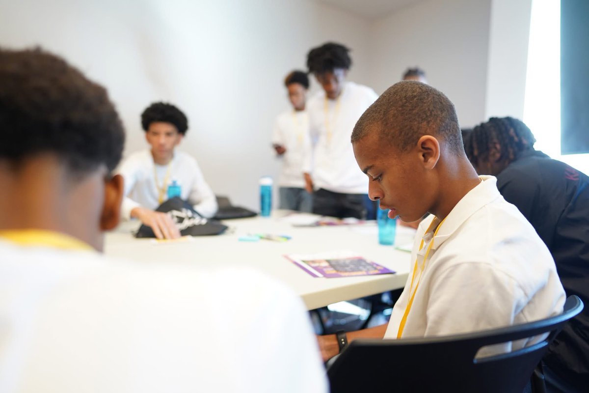 UpliftFoundNV's tweet photo. Through guidance, support, &amp; opportunities, we prepare the next generation to rise above challenges and lead with confidence and purpose. Join us in making a lasting impact. 🎓📢 Visit https://t.co/wNUHLdPaoG to learn more
#upliftingouryouth #upliftfoundationnv https://t.co/wPXcr3iR1R
