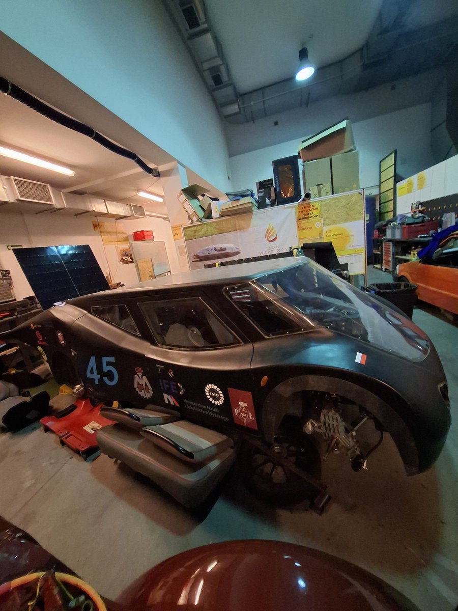 After the holiday break, we're back full of energy, passion, and determination to continue working on our Eagle! 💡🔧 2025 promises to be intense but also full of exciting opportunities. 
Thank you for being with us and following our progress! 💛